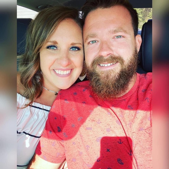 Meet your Posher, Allie - Picture 1 of 1